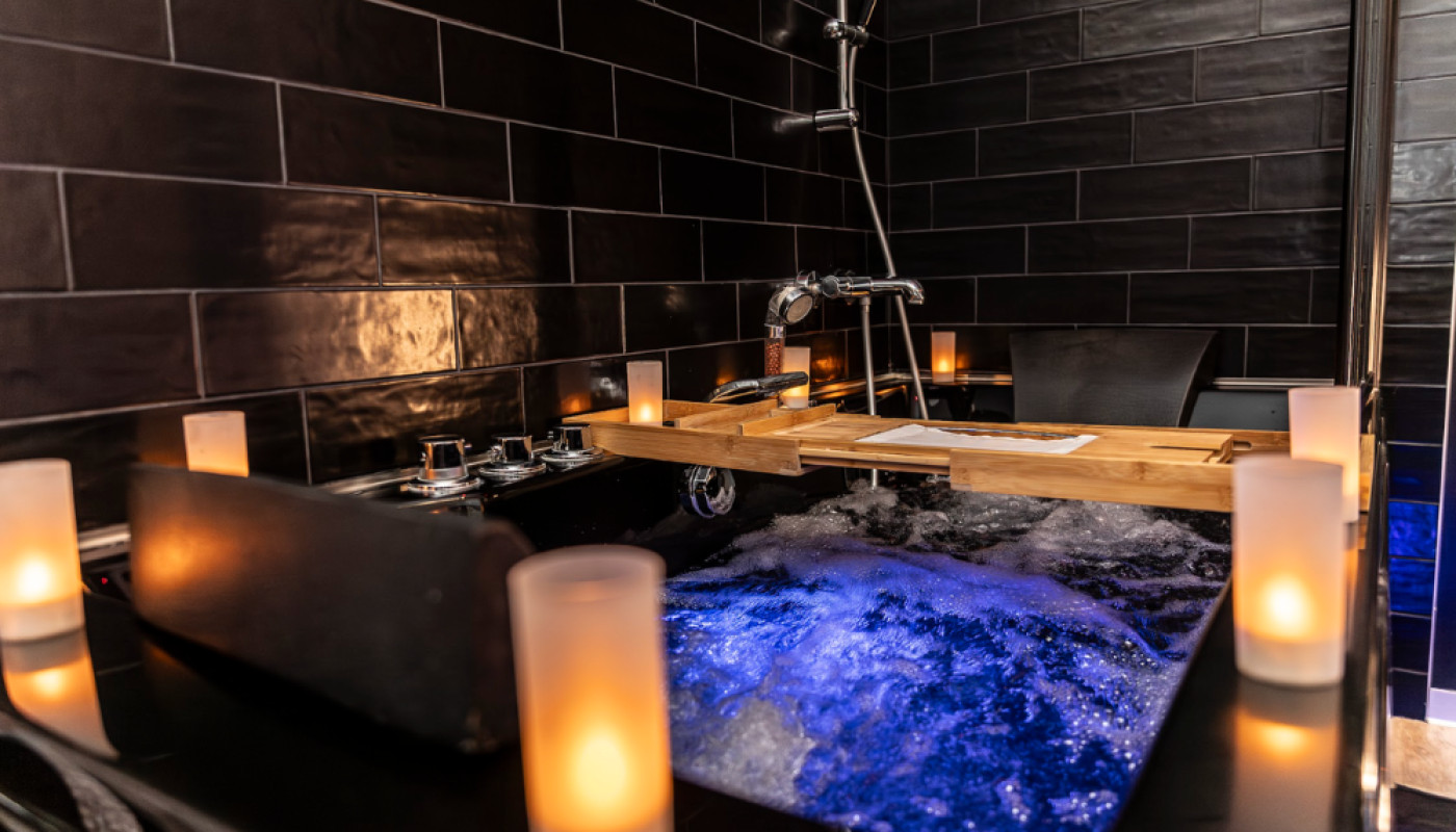 Pour découvrir l'Alsace-Lorraine, il y a Glam88 : une location avec jacuzzi privatif dans les Vosges